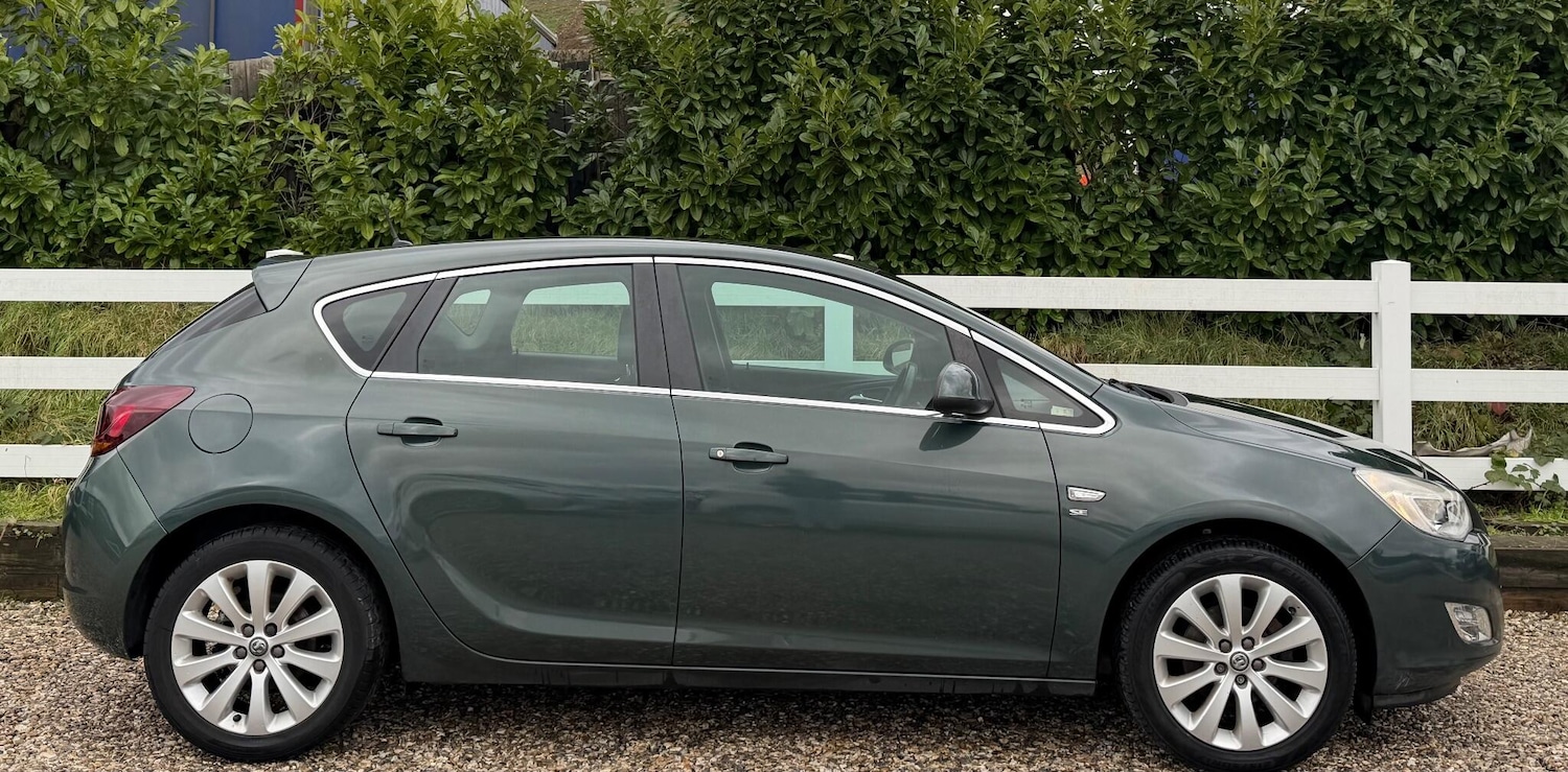 Used Vauxhall Astra 2011 for sale - 77163339: Photo 11