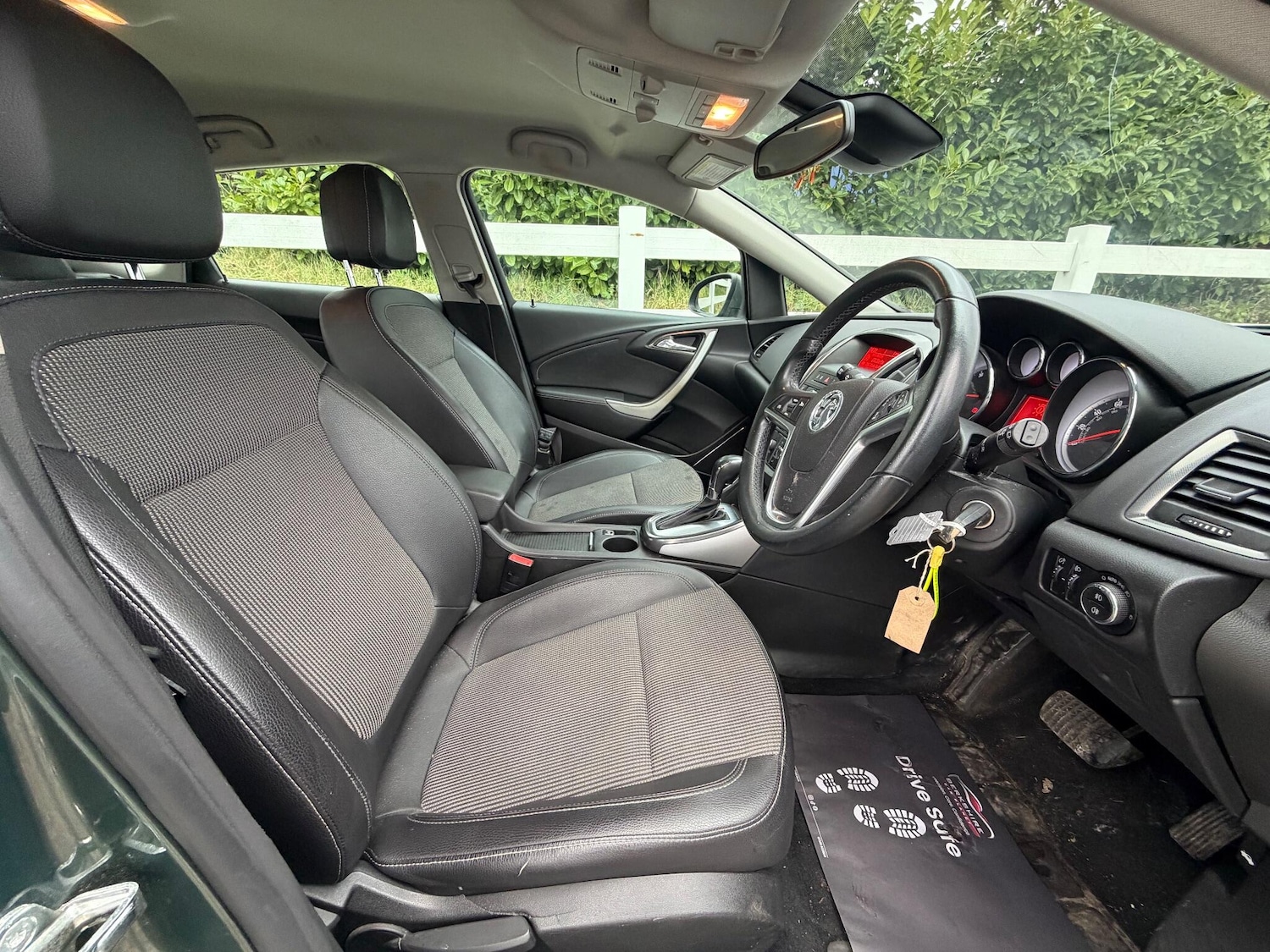 Used Vauxhall Astra 2011 for sale - 77163339: Photo 14