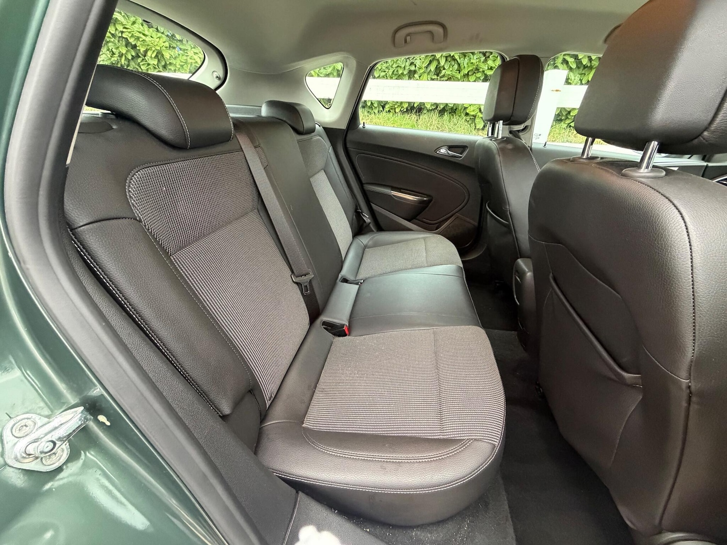 Used Vauxhall Astra 2011 for sale - 77163339: Photo 15