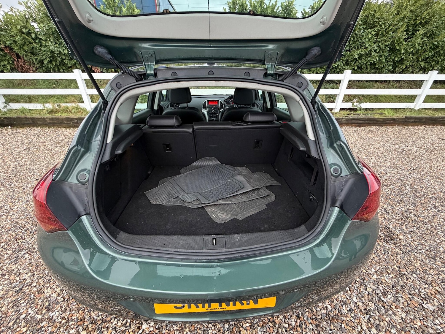 Used Vauxhall Astra 2011 for sale - 77163339: Photo 19