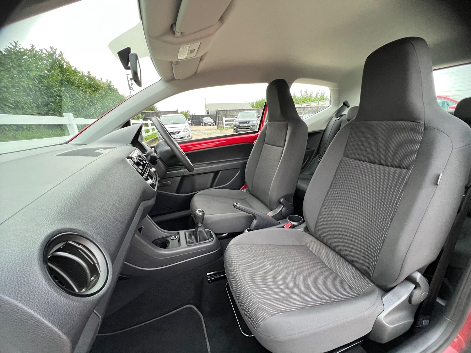 Used Volkswagen up! 2012 for sale - 76152151: Photo 25