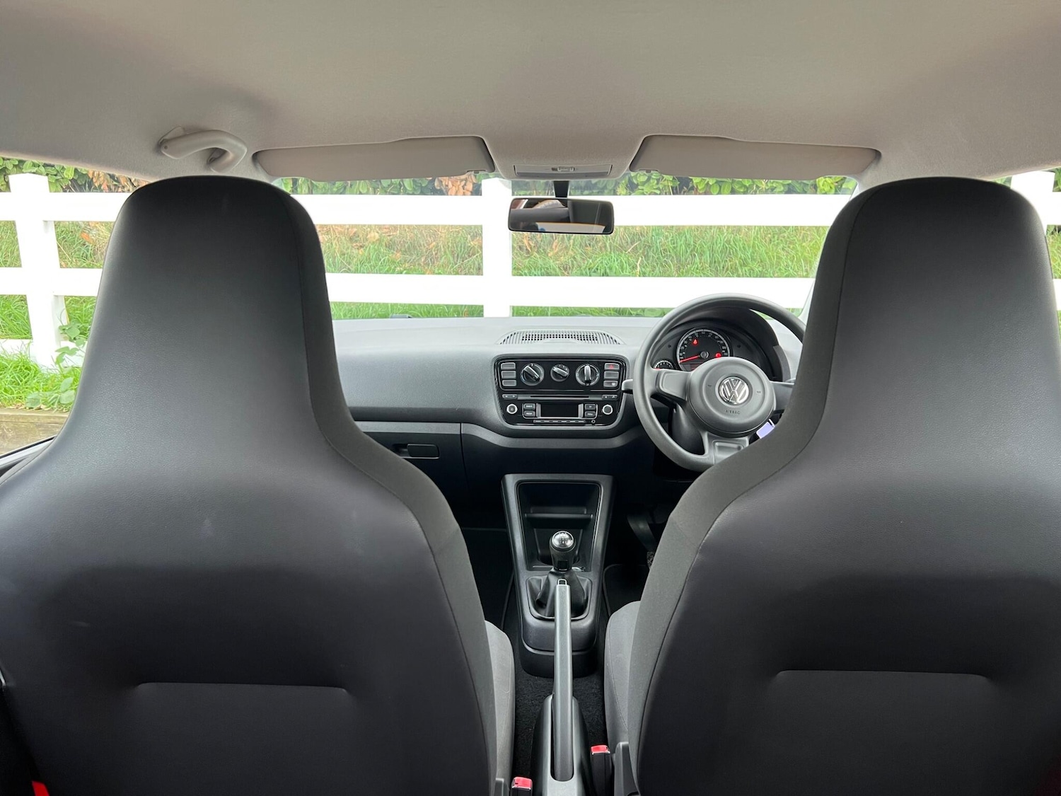 Used Volkswagen up! 2012 for sale - 76152151: Photo 9
