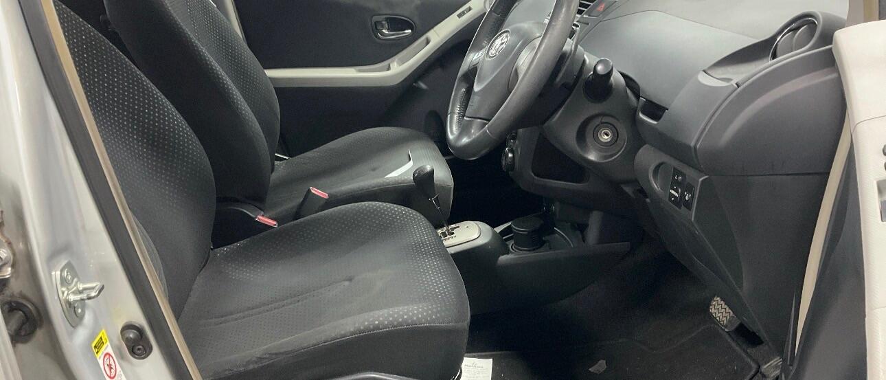 Used Toyota Yaris 2011 for sale - 78019697: Photo 3