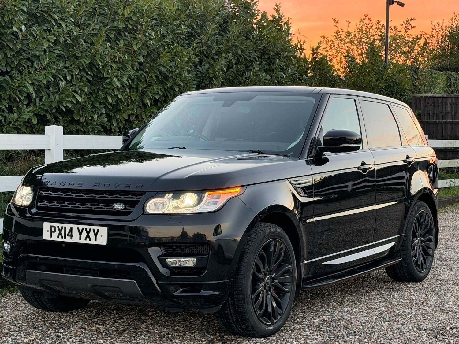 Used Land Rover Range Rover Sport 2014 for sale - 76446410: Photo 10
