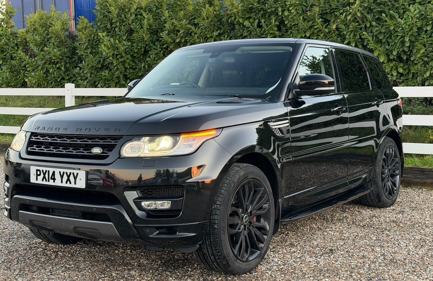 Used Land Rover Range Rover Sport 2014 for sale - 76446410: Photo 3