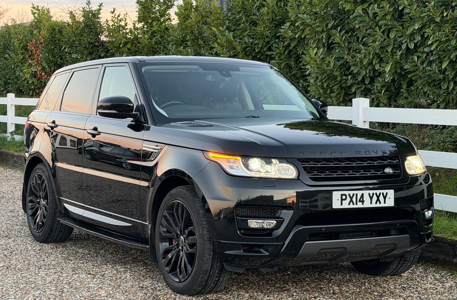 Used Land Rover Range Rover Sport 2014 for sale - 76446410: Photo 8