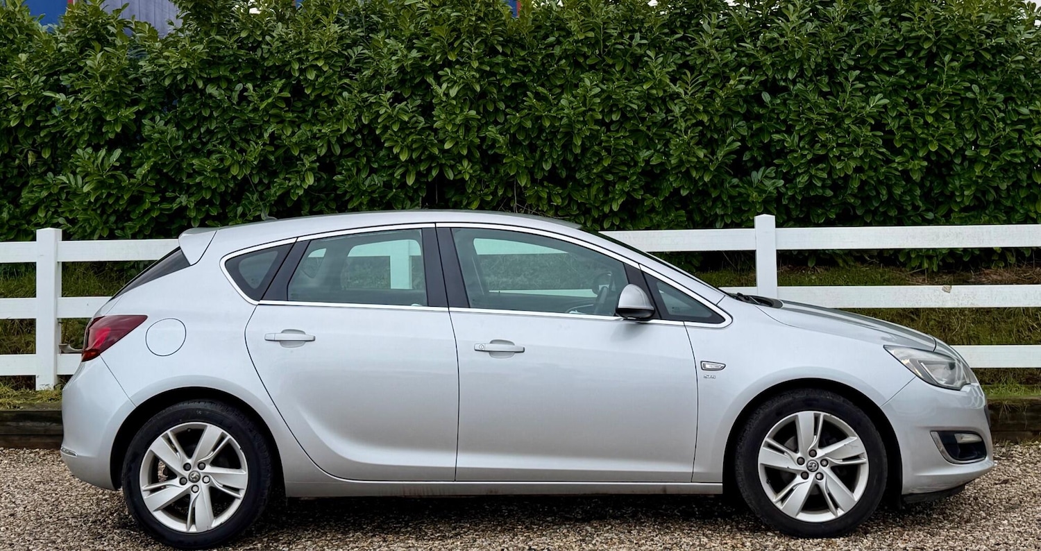 Used Vauxhall Astra 2014 for sale - 77321057: Photo 11