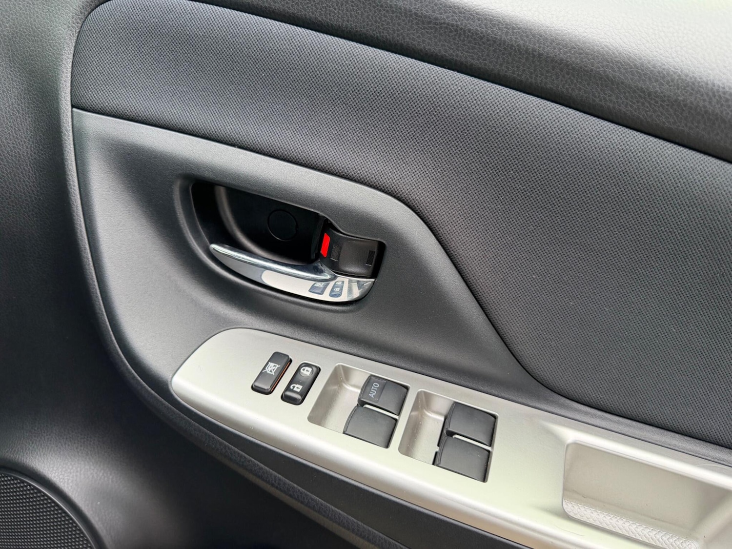 Used Toyota Yaris 2025 for sale - 78220284: Photo 24