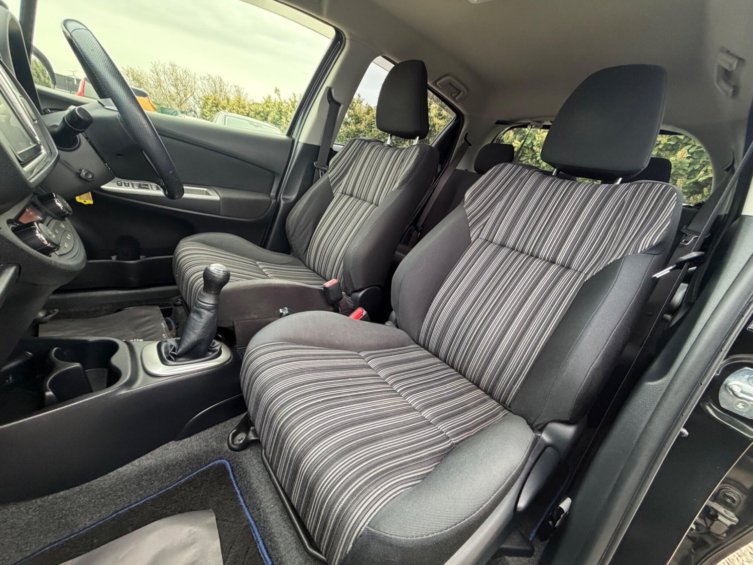 Used Toyota Yaris 2025 for sale - 78220284: Photo 32