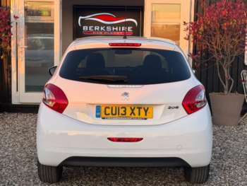Used Peugeot 208 2013 for sale - 74508726: Photo