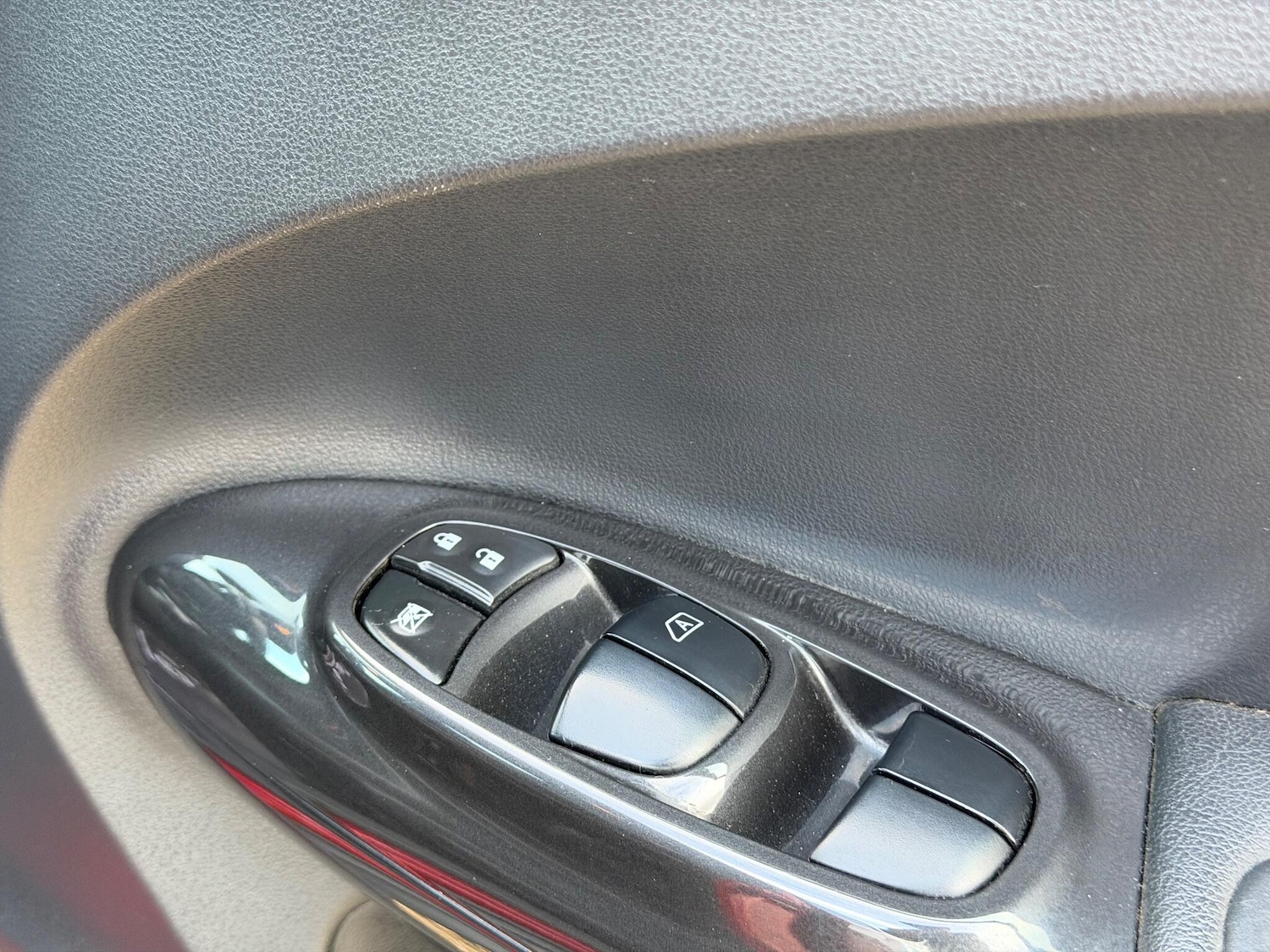 Used Nissan Juke 2017 for sale - 76472702: Photo 24