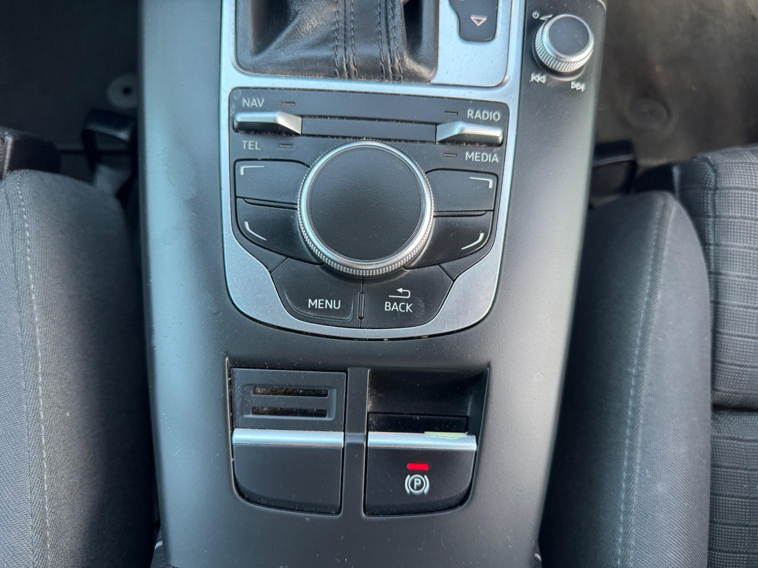 Vehicle 33
