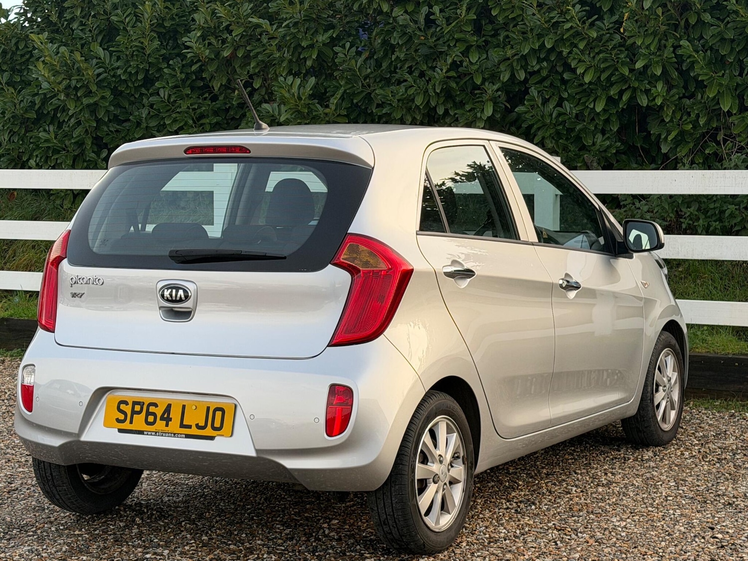 Used Kia Picanto 2014 for sale - 76823859: Photo 14