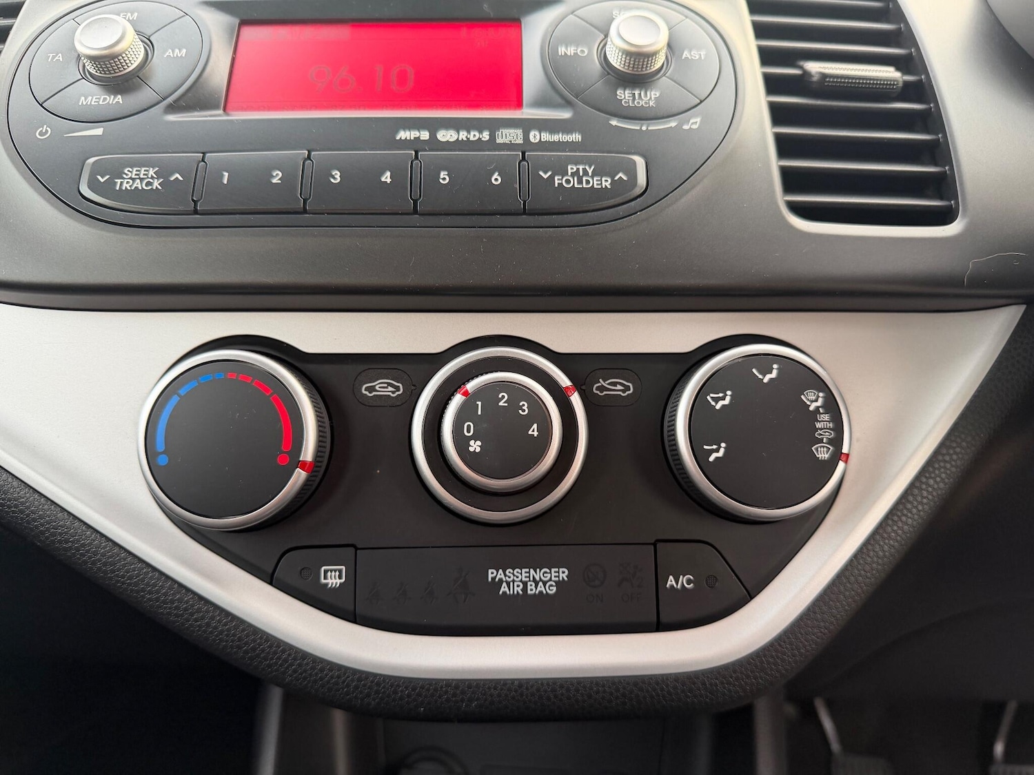 Used Kia Picanto 2014 for sale - 76823859: Photo 29