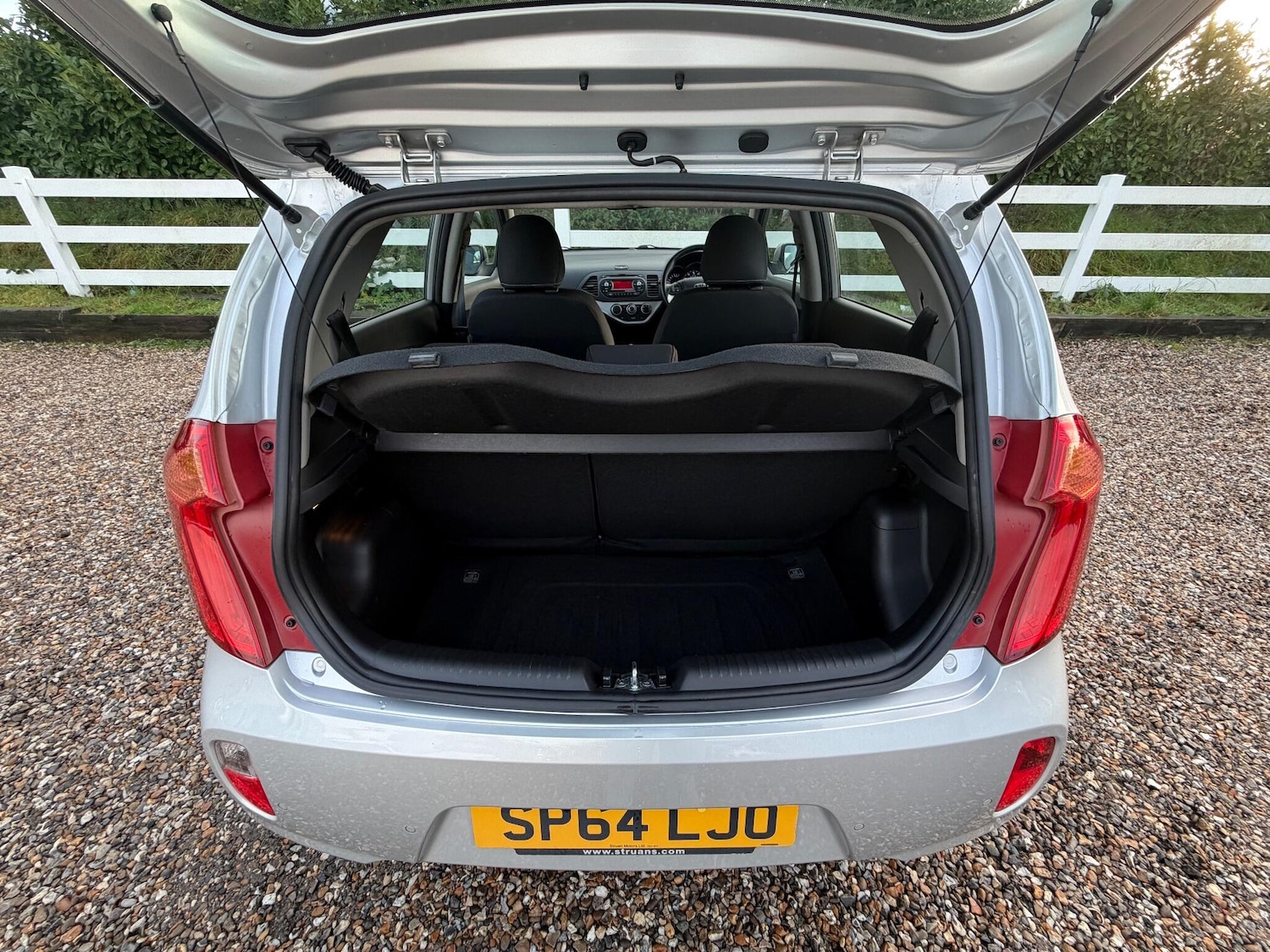 Used Kia Picanto 2014 for sale - 76823859: Photo 32