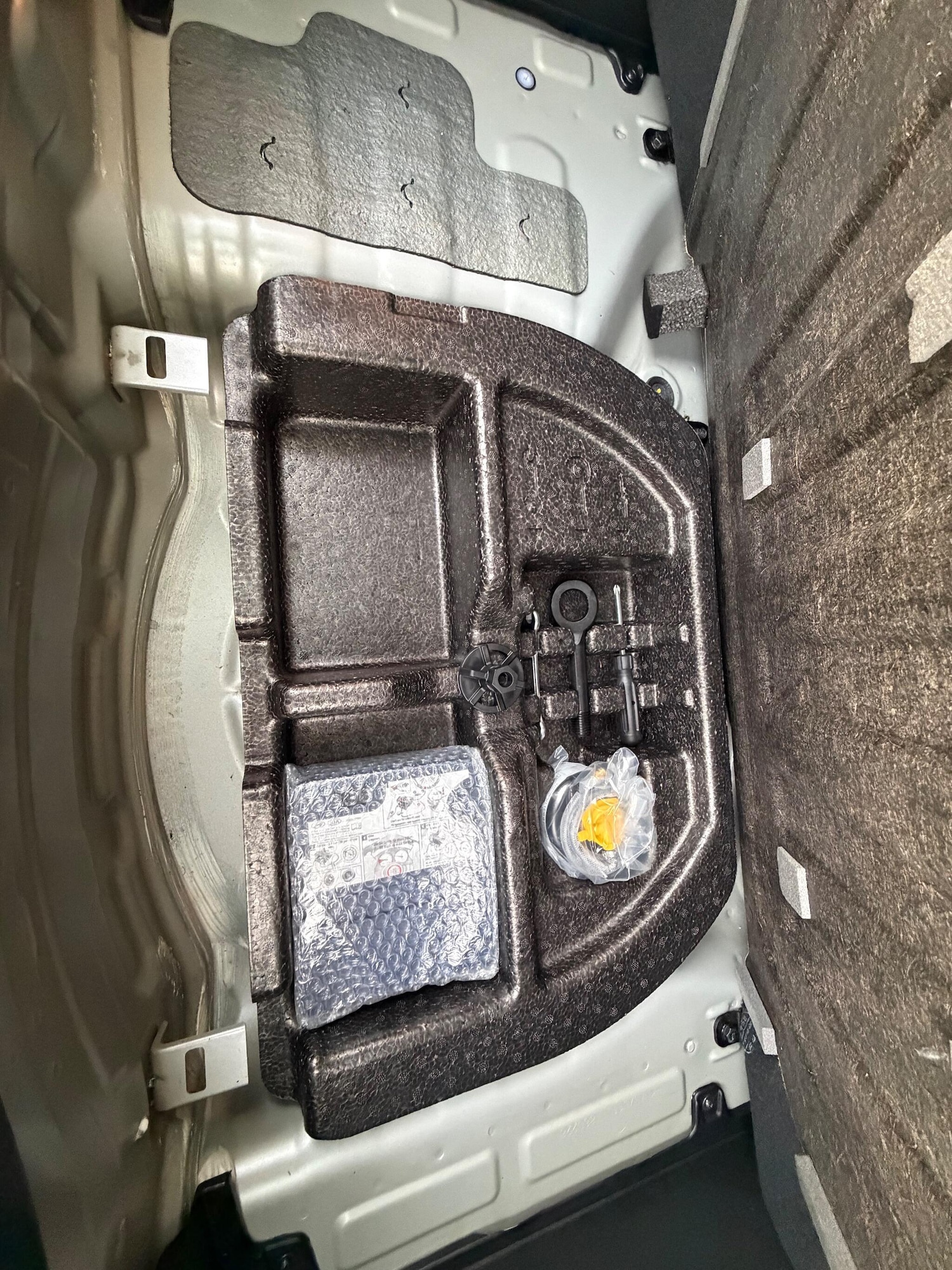 Used Kia Picanto 2014 for sale - 76823859: Photo 39