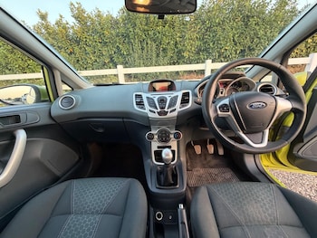 Used Ford Fiesta 2009 for sale - 79011953: Photo