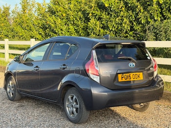 Used Toyota Aqua 2015 for sale - 78662384: Photo