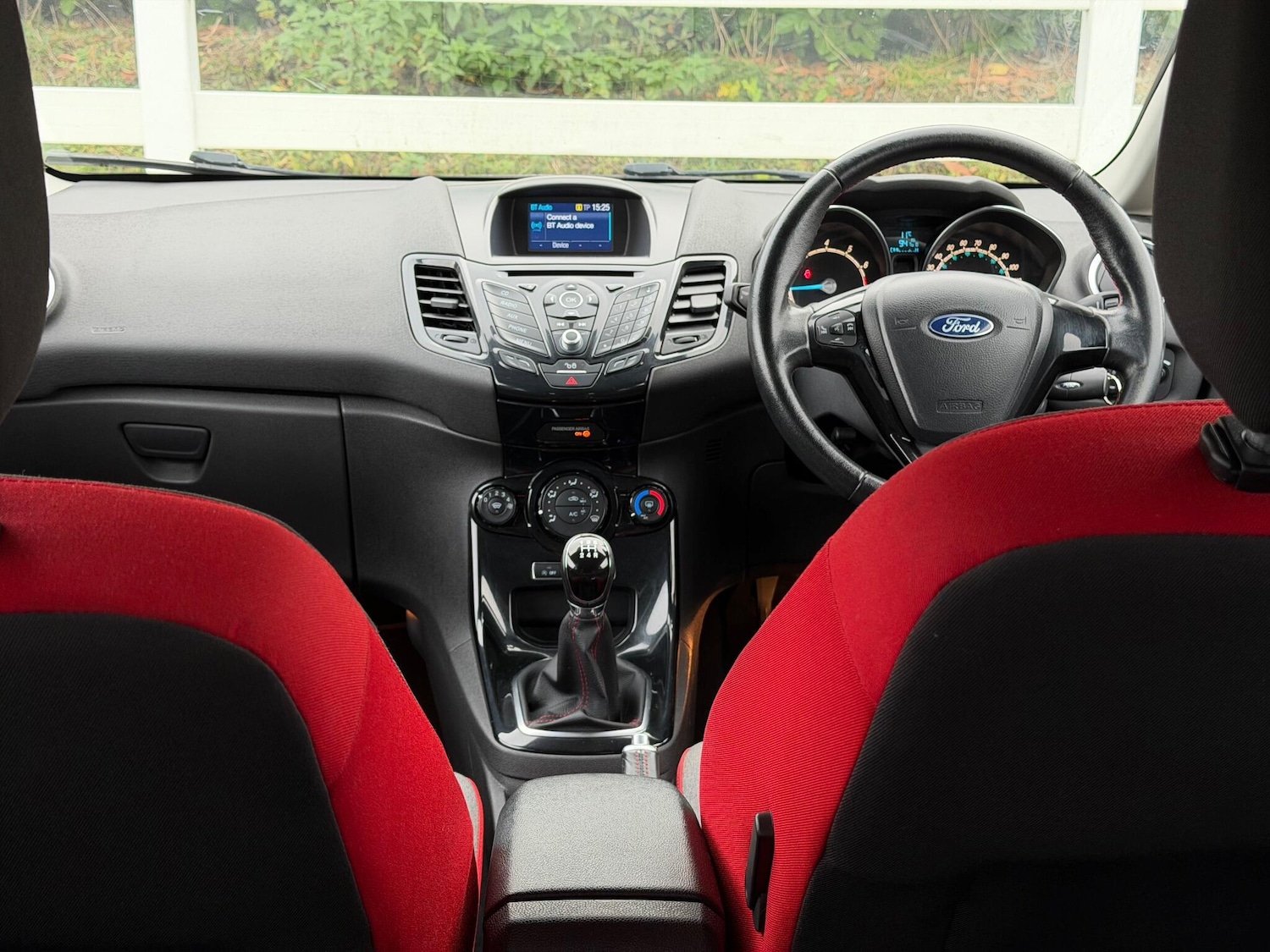 Used Ford Fiesta 2016 for sale - 76422975: Photo 23