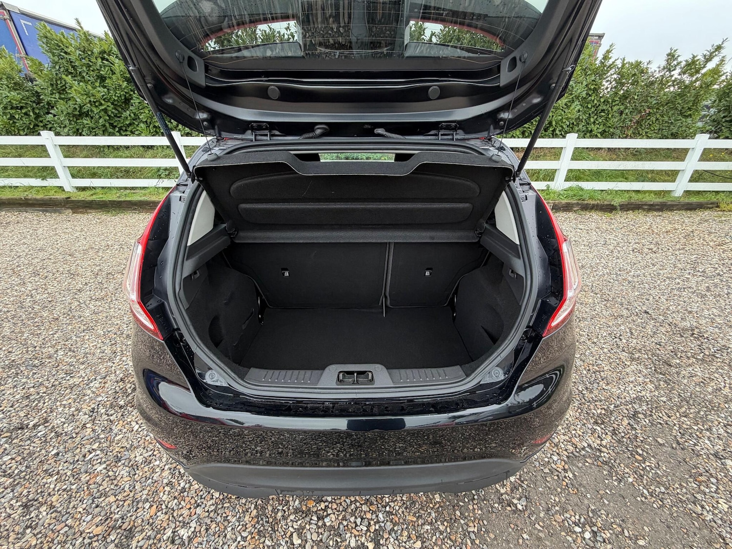 Used Ford Fiesta 2016 for sale - 76422975: Photo 27