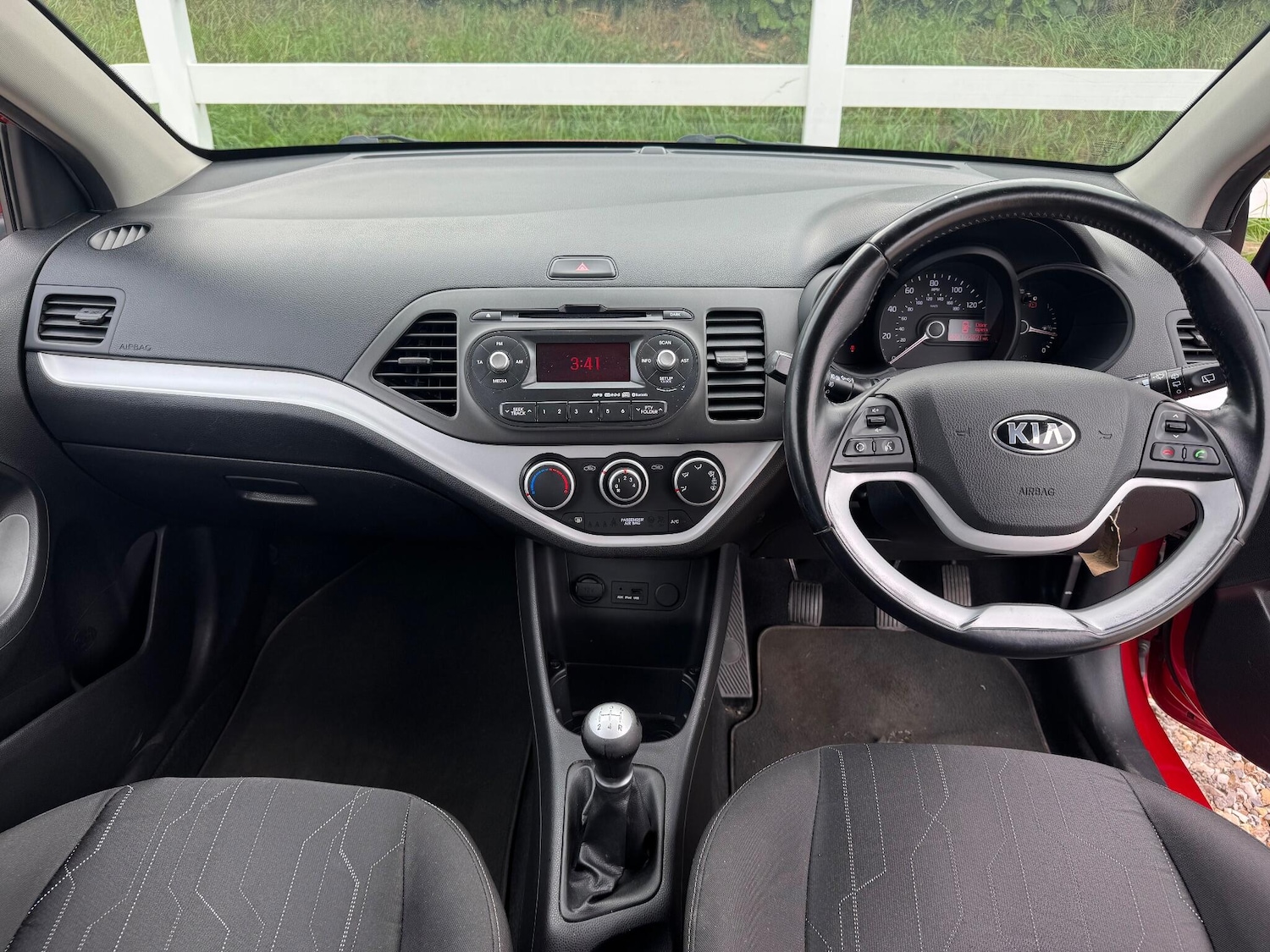 Used Kia Picanto 2013 for sale - 76152543: Photo 2