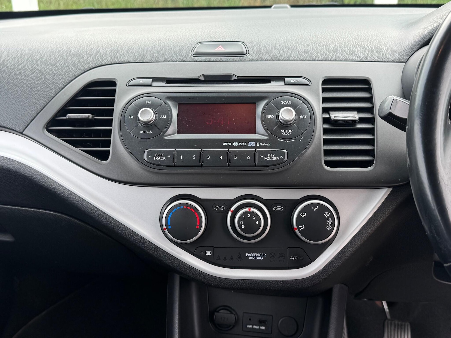 Used Kia Picanto 2013 for sale - 76152543: Photo 22