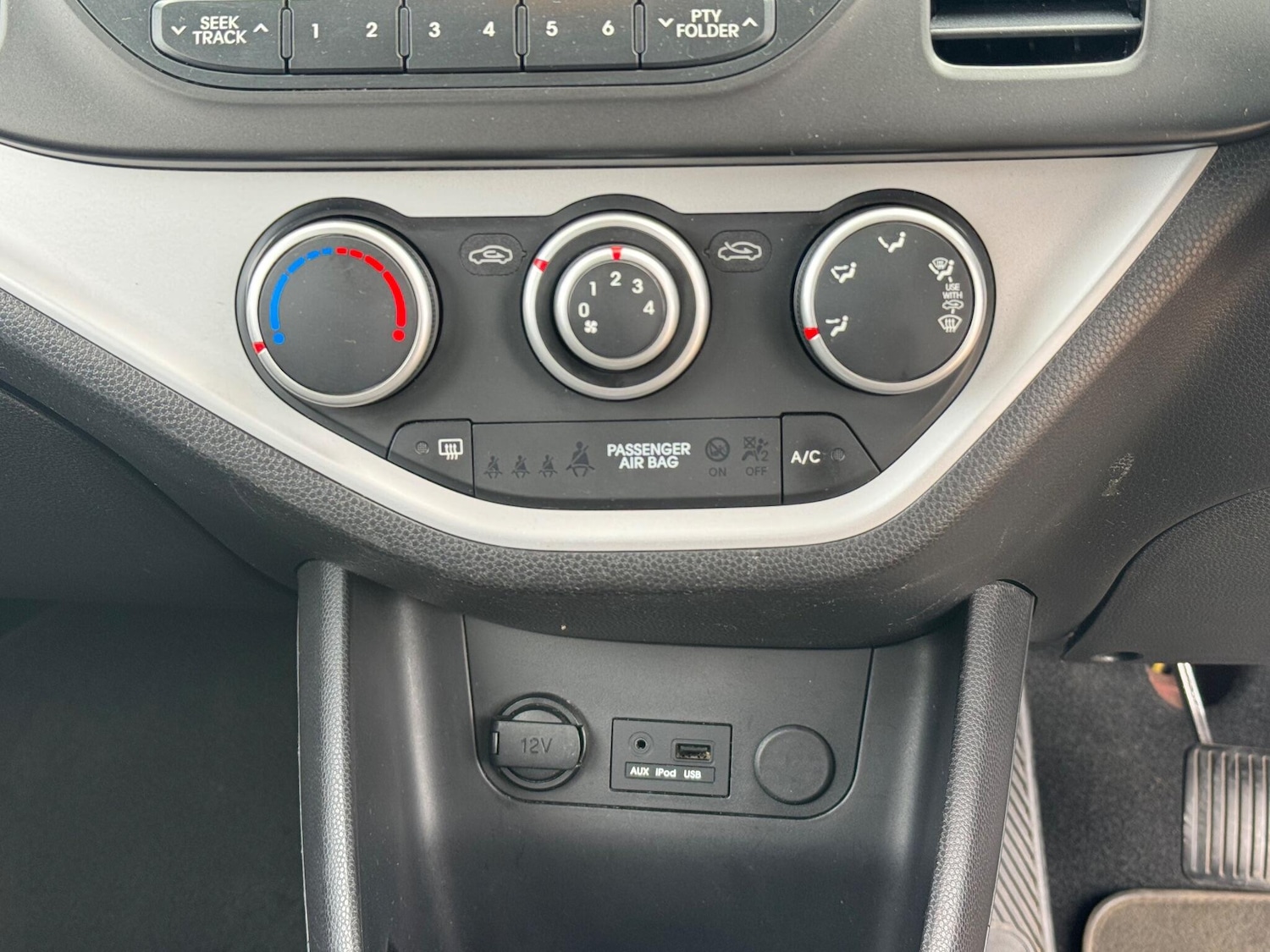 Used Kia Picanto 2013 for sale - 76152543: Photo 23