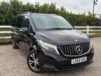 Used Mercedes-Benz V-Class 2015 for sale - 78810192: Photo
