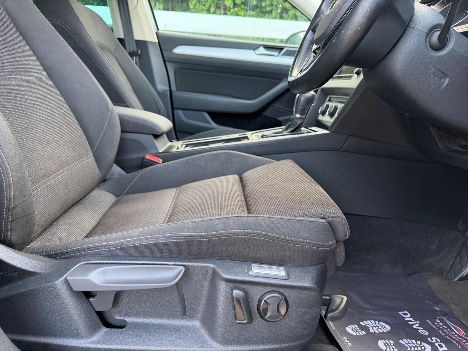 Used Volkswagen Passat 2016 for sale - 77958030: Photo 13