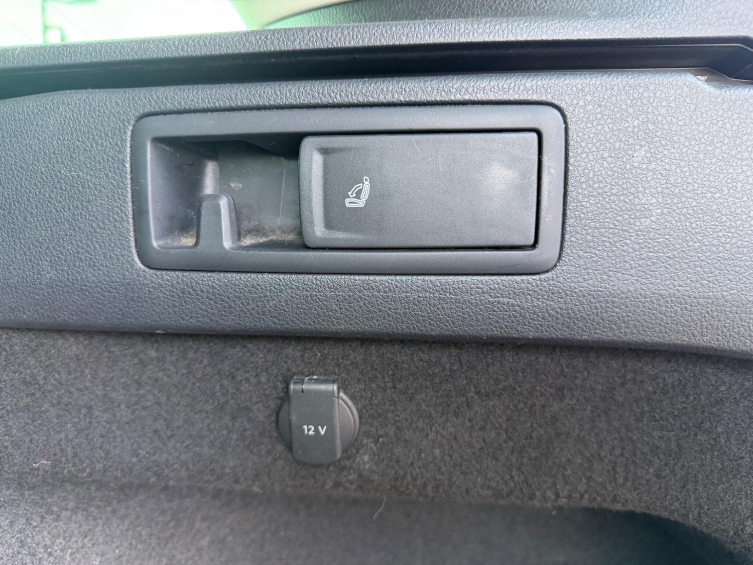 Used Volkswagen Passat 2016 for sale - 77958030: Photo 18