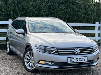 Used Volkswagen Passat 2016 for sale - 77958030: Photo