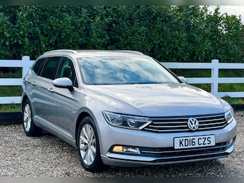 Used Volkswagen Passat 2016 for sale - 77958030: Photo