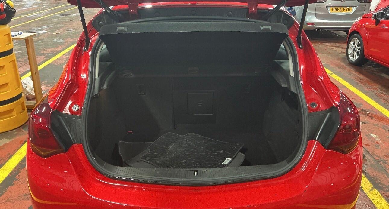 Used Vauxhall Astra 2011 for sale - 77377078: Photo 10