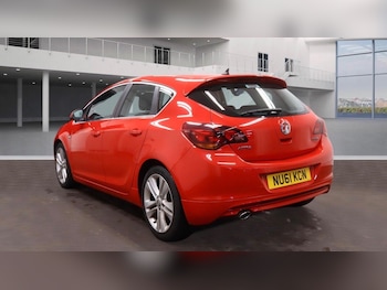 Used Vauxhall Astra 2011 for sale - 77377078: Photo