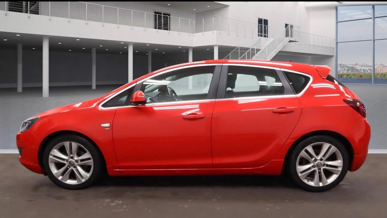 Used Vauxhall Astra 2011 for sale - 77377078: Photo 4
