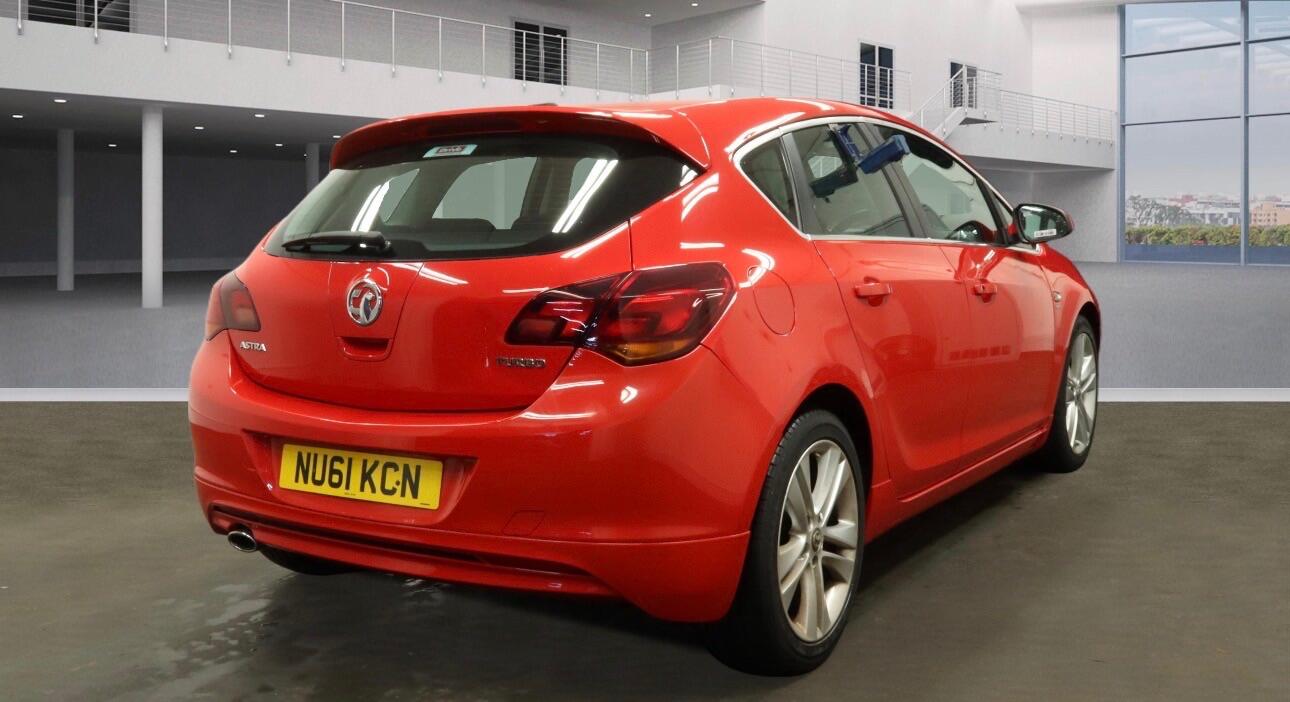 Used Vauxhall Astra 2011 for sale - 77377078: Photo 6