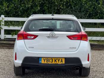 Used Toyota Auris 2013 for sale - 74713430: Photo