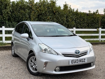 Used Toyota Prius+ 2013 for sale - 78516978: Photo