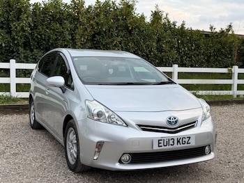 Used Toyota Prius+ 2013 for sale - 78516978: Photo