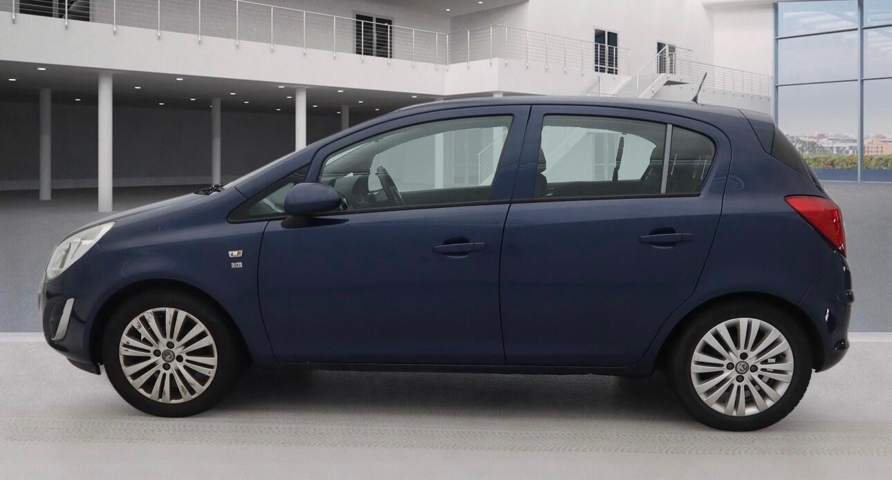 Used Vauxhall Corsa 2011 for sale - 77238024: Photo 4