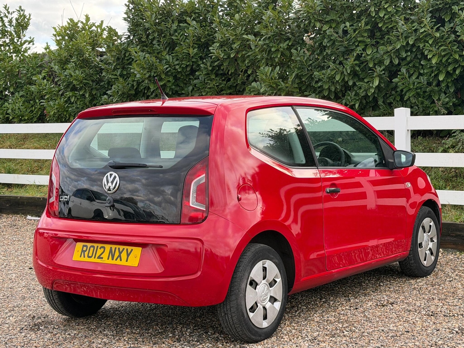 Used Volkswagen up! 2012 for sale - 76511938: Photo 14