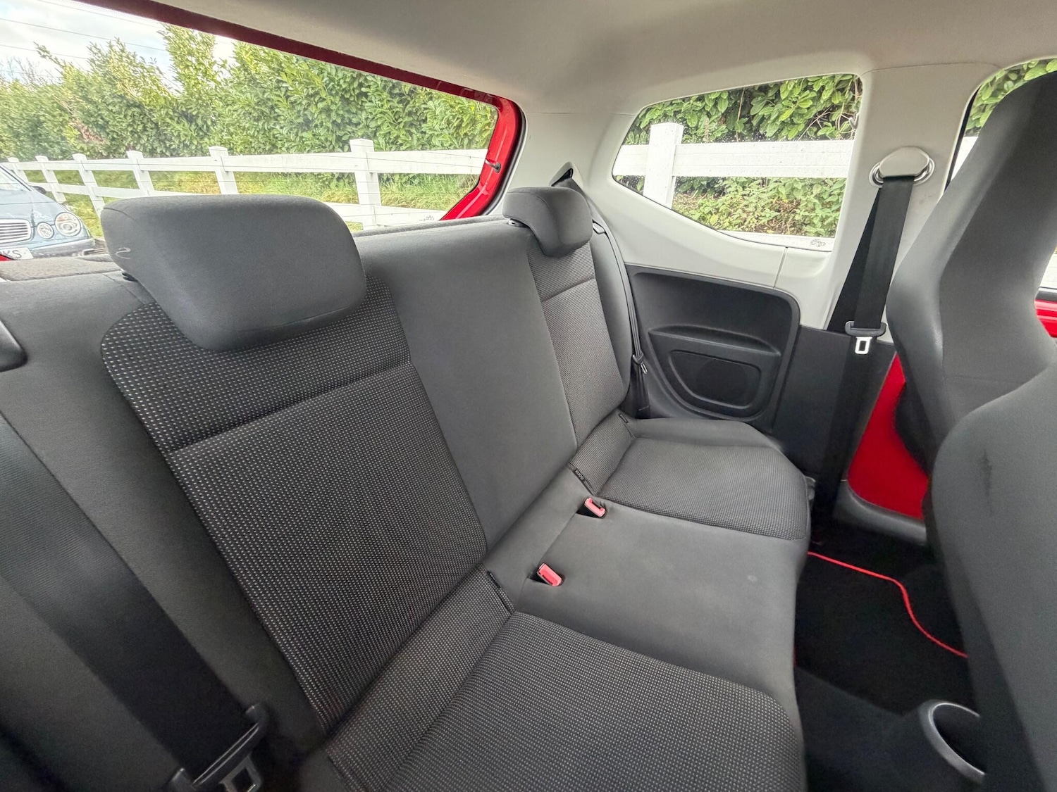 Used Volkswagen up! 2012 for sale - 76511938: Photo 18