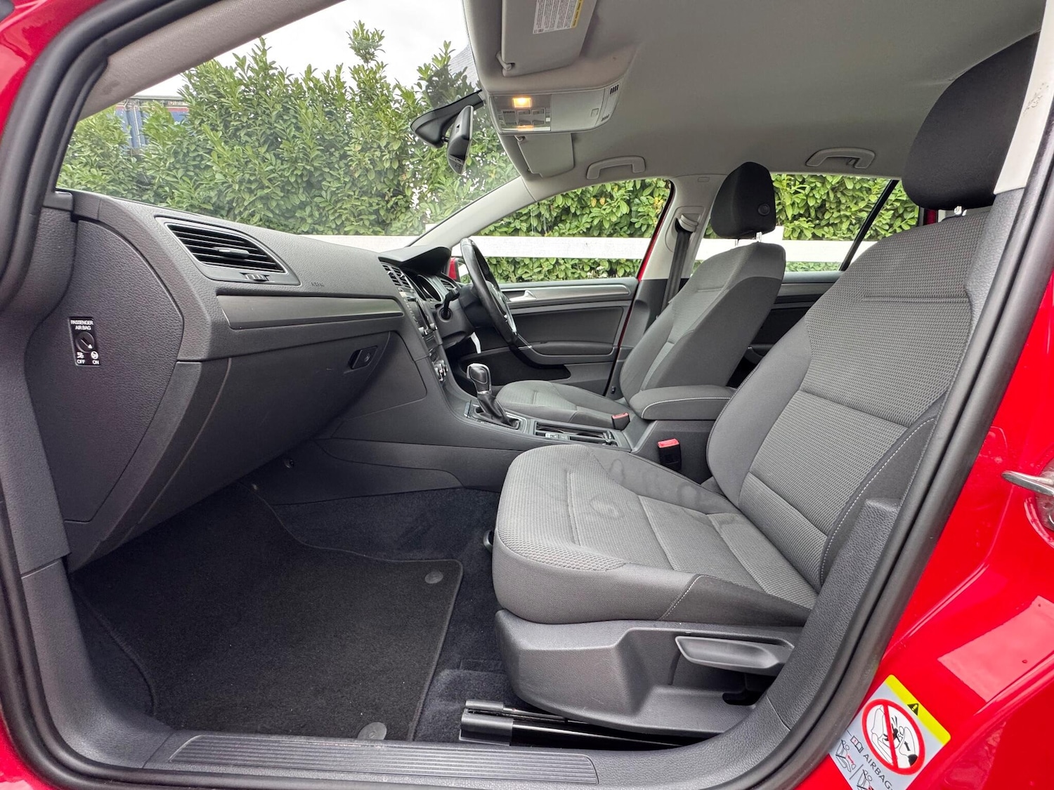 Used Volkswagen Golf 2013 for sale - 76072121: Photo 13