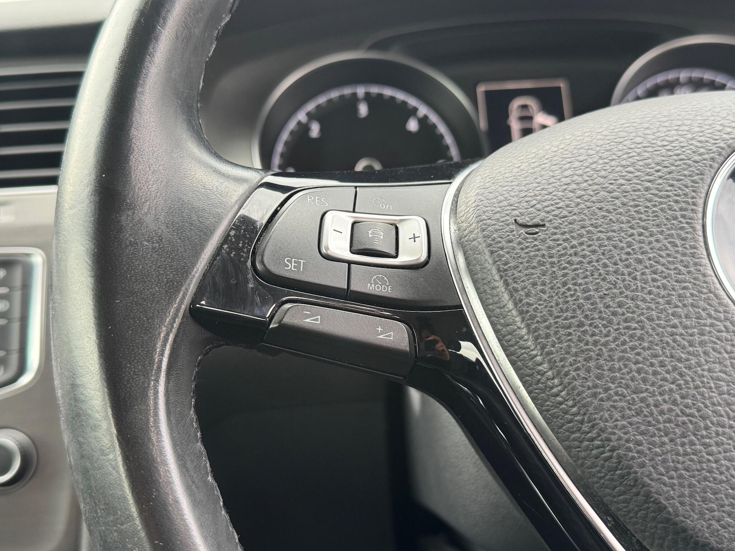 Used Volkswagen Golf 2013 for sale - 76072121: Photo 20