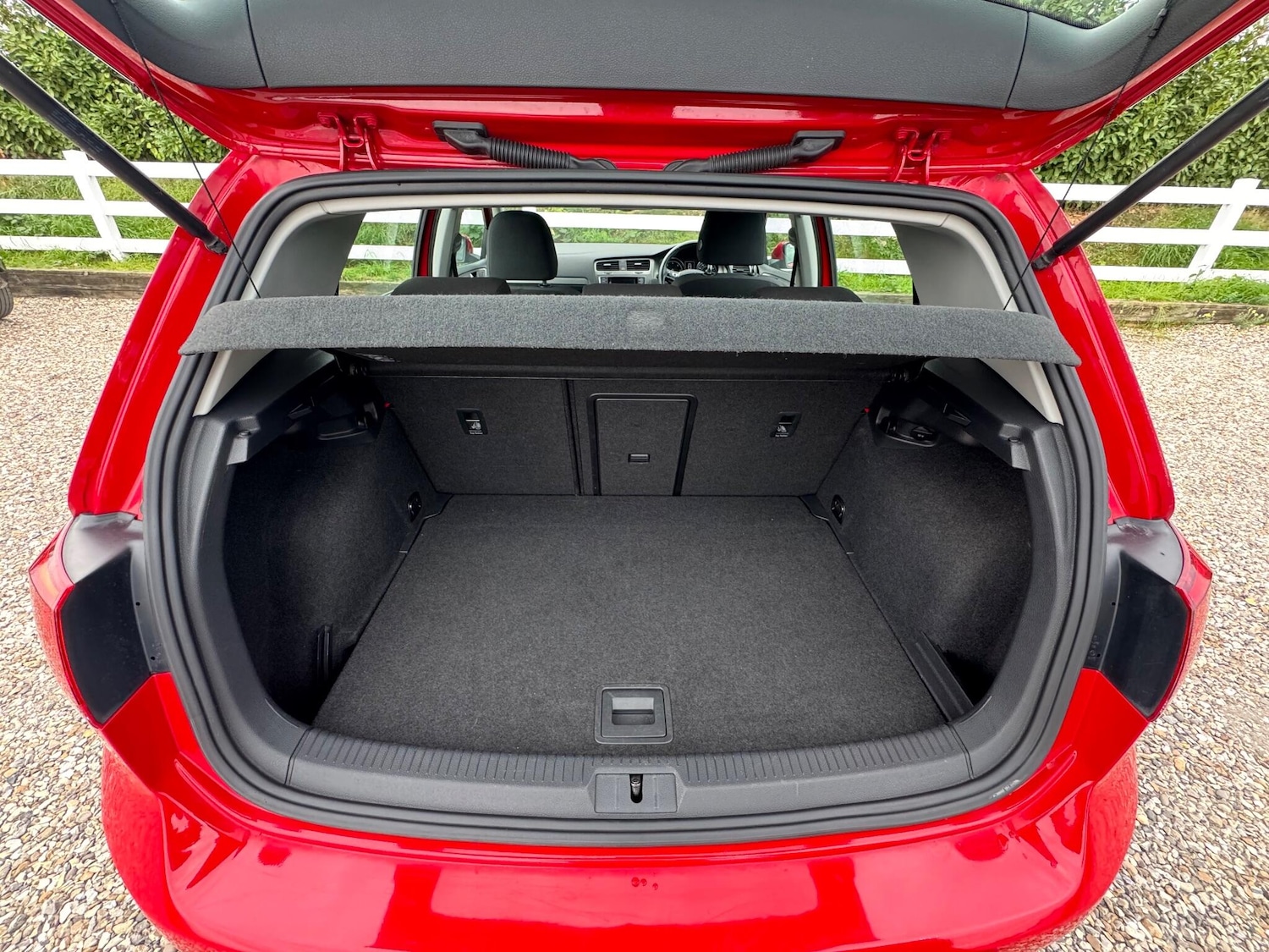 Used Volkswagen Golf 2013 for sale - 76072121: Photo 33