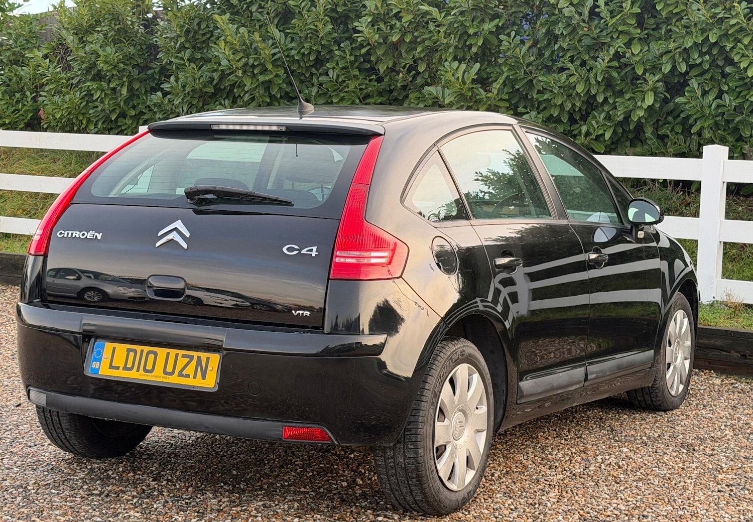 Used Citroen C4 2010 for sale - 77114140: Photo 14