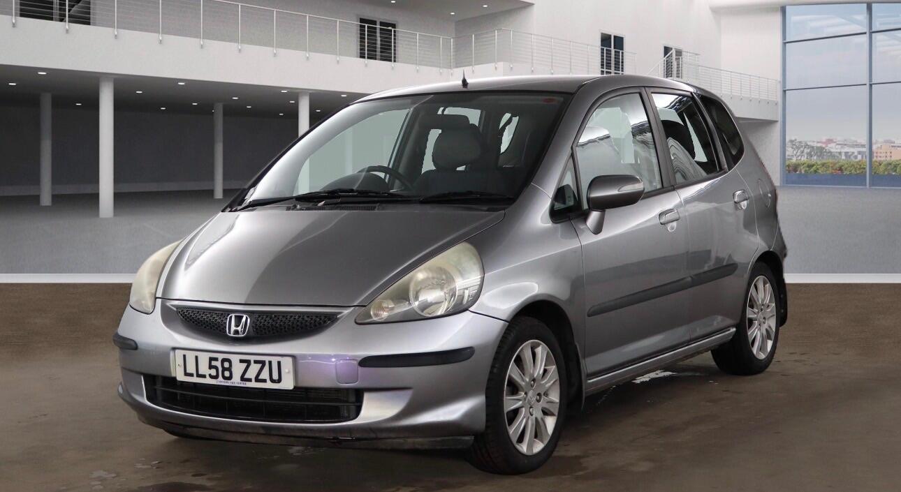 Used Honda Jazz 2009 for sale - 77978009: Photo 2