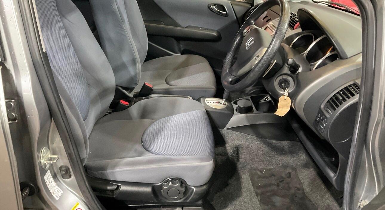 Used Honda Jazz 2009 for sale - 77978009: Photo 8