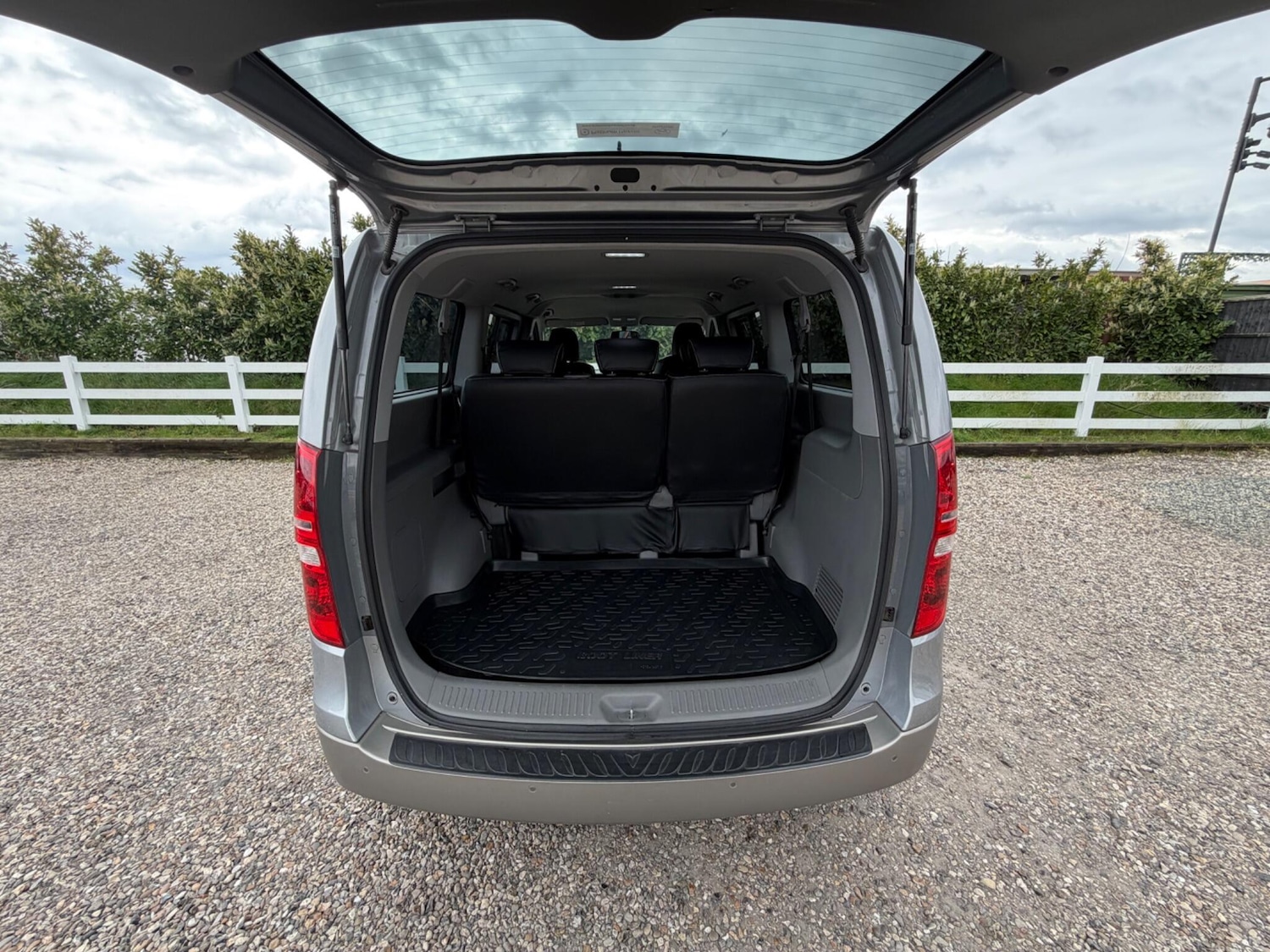 Used Hyundai i800 2019 for sale - 78100051: Photo 43