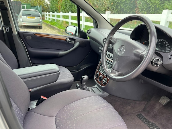 Used Mercedes-Benz A-Class 2004 for sale - 76152959: Photo 10
